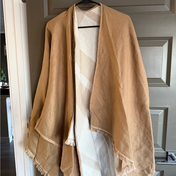 Loft Double Sided Poncho - Picture 2 of 3